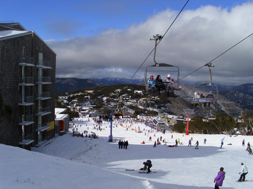 Terama Ski Lodge Mount Buller Extérieur photo